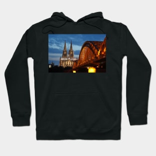 Cologne Cathedral, Dom, Hohenzollern Bridge, dusk, Cologne, Germany Hoodie